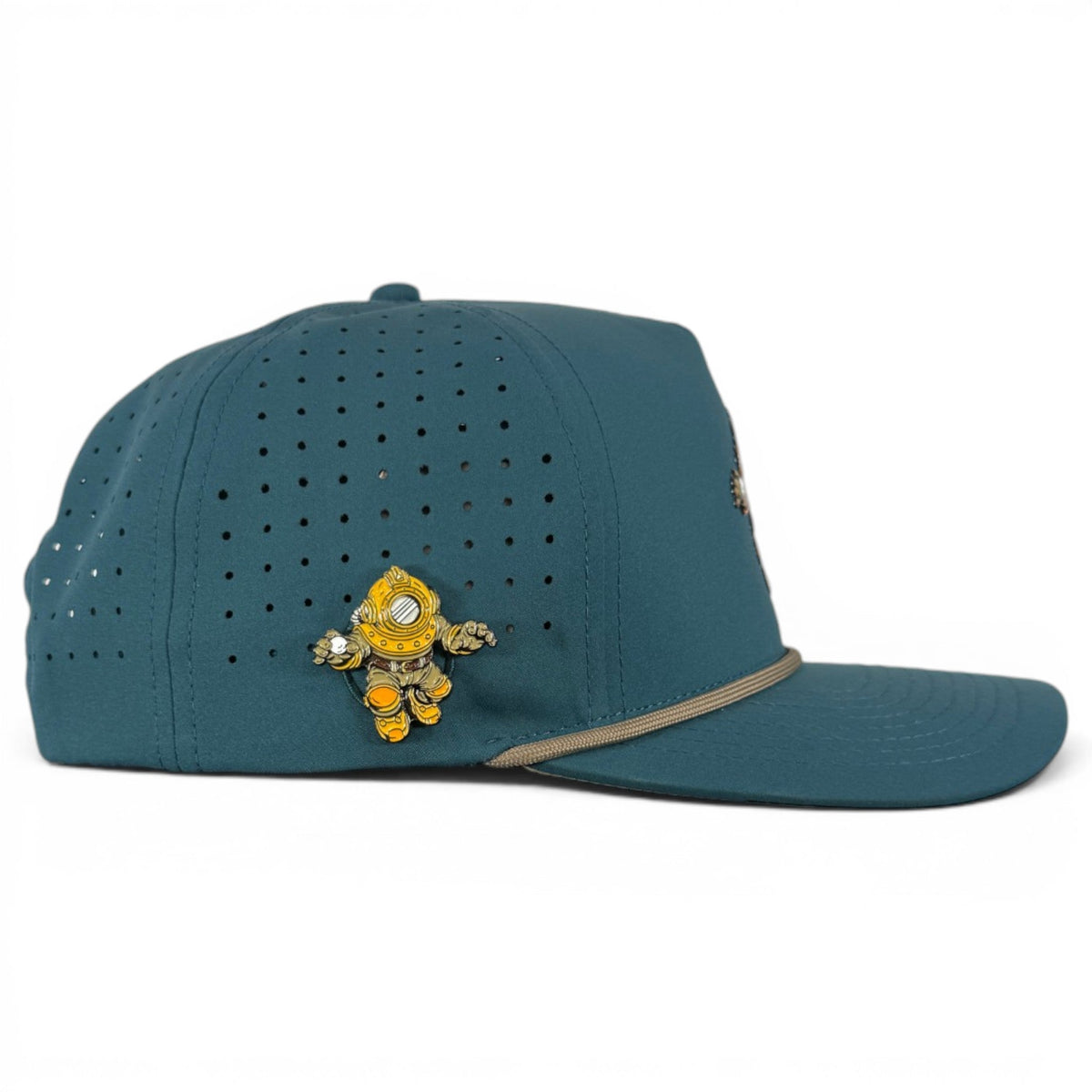 Deep Dive Golf Hat with Magnetic Ball Marker